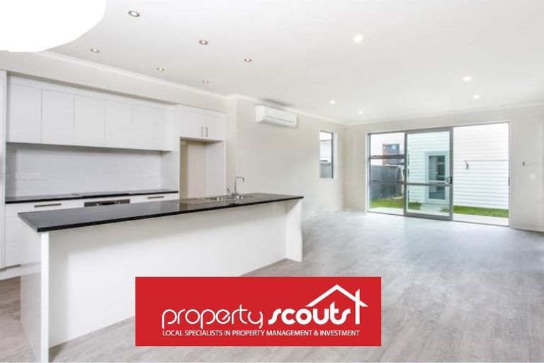 Photo of property in 12 Kotuku Lane, Hobsonville, Auckland, 0616