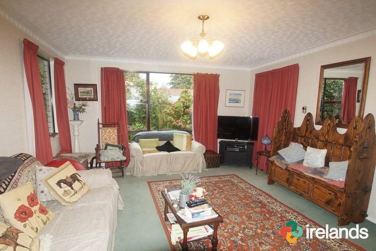 Photo of property in 1/103 Withells Road, Avonhead, Christchurch, 8042