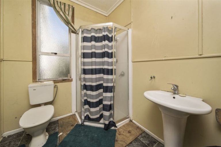 Photo of property in 34 Stafford Street, Patea, 4520