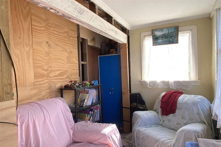 Photo of property in 15 Ballance Street, Runanga, 7803