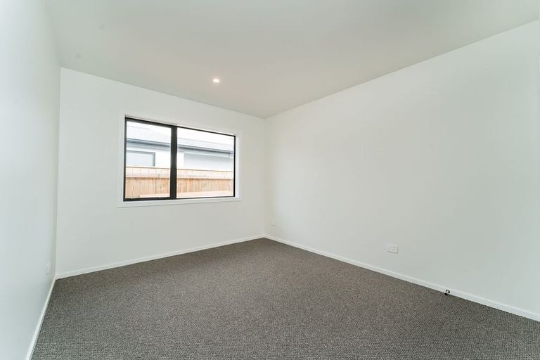 Photo of property in 55d Potter Avenue, Northcote, Auckland, 0627