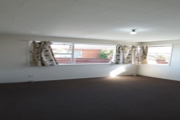 Photo of property in 154 Cascades Road, Pakuranga Heights, Auckland, 2010