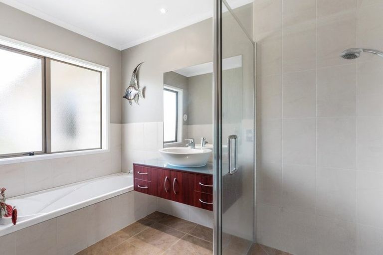 Photo of property in 105 Chater Avenue, Bethlehem, Tauranga, 3110