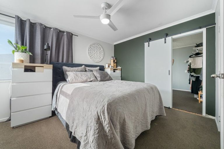 Photo of property in 33e Sanders Avenue, Westown, New Plymouth, 4310