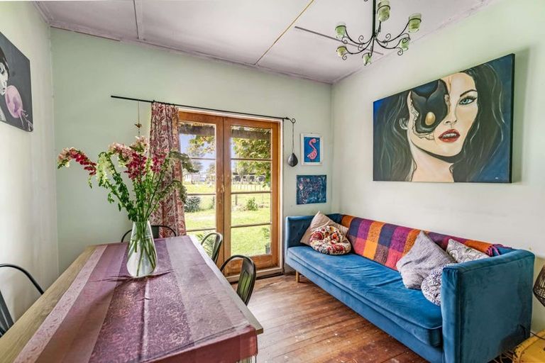 Photo of property in 16 Cole Street, Dannevirke, 4930