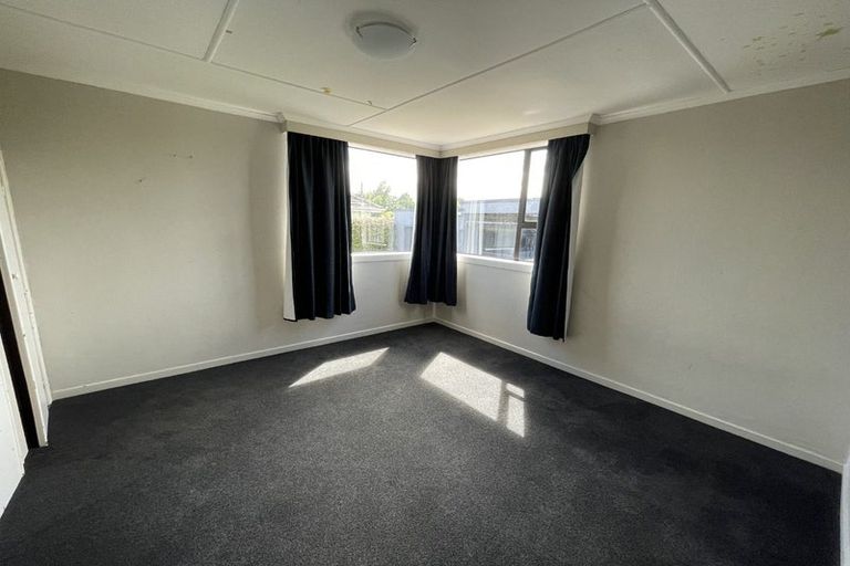 Photo of property in 61 Regent Street, Newfield, Invercargill, 9812