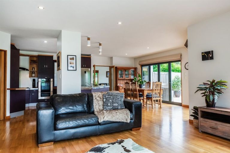 Photo of property in 18 Petrel Lane, Whitby, Porirua, 5024