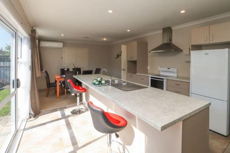 Photo of property in 19a Croall Crescent, St Andrews, Hamilton, 3200