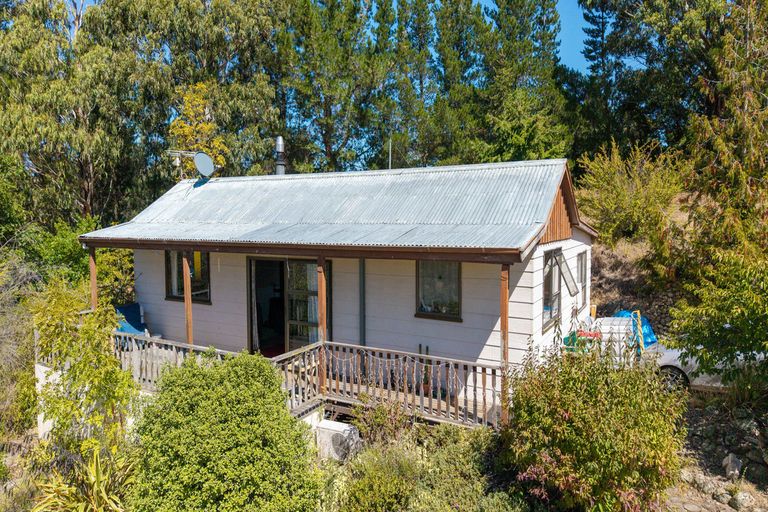 Photo of property in 301 Springvale Road, Springvale, Alexandra, 9391