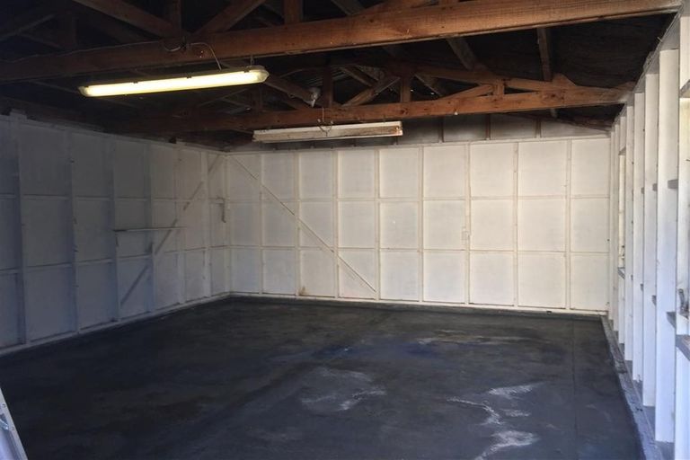 Photo of property in 11a Clayton Road, Manurewa, Auckland, 2102