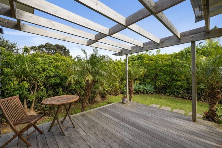 Photo of property in 11a Cullen Street, Mangawhai Heads, Mangawhai, 0505