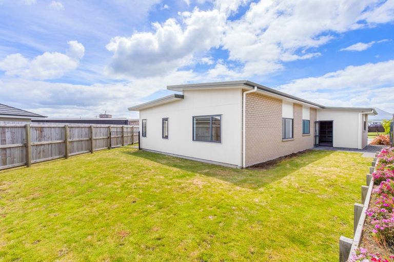 Photo of property in 4 Maru Terrace, Wharewaka, Taupo, 3330