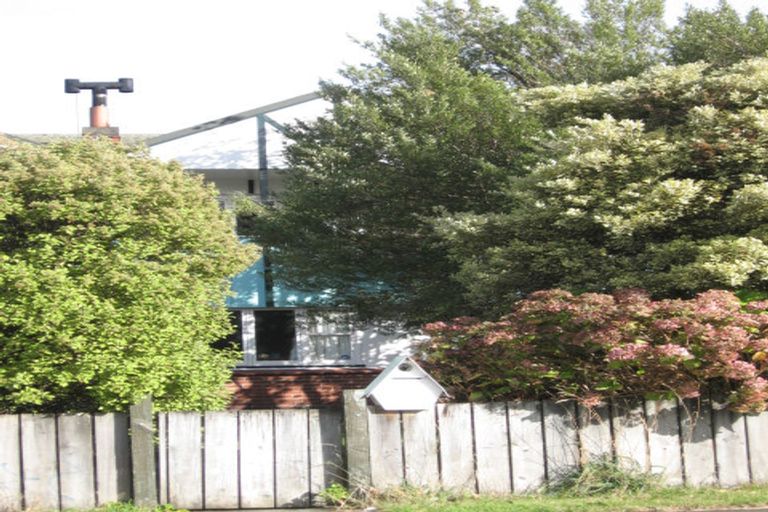 Photo of property in 102 Copeland Street, Epuni, Lower Hutt, 5011