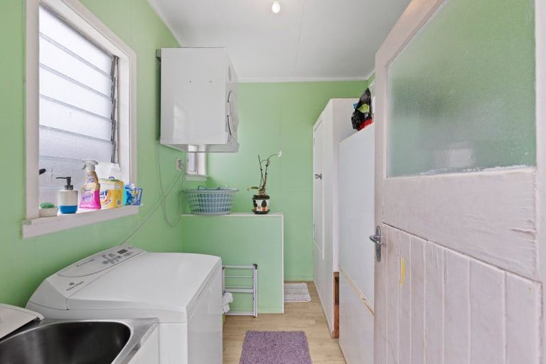 Photo of property in 28 Golf Street, Putaruru, 3411