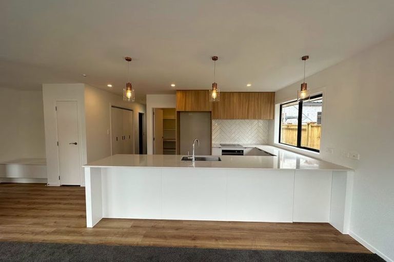 Photo of property in 12 Cotula Way, Papamoa Beach, Papamoa, 3118