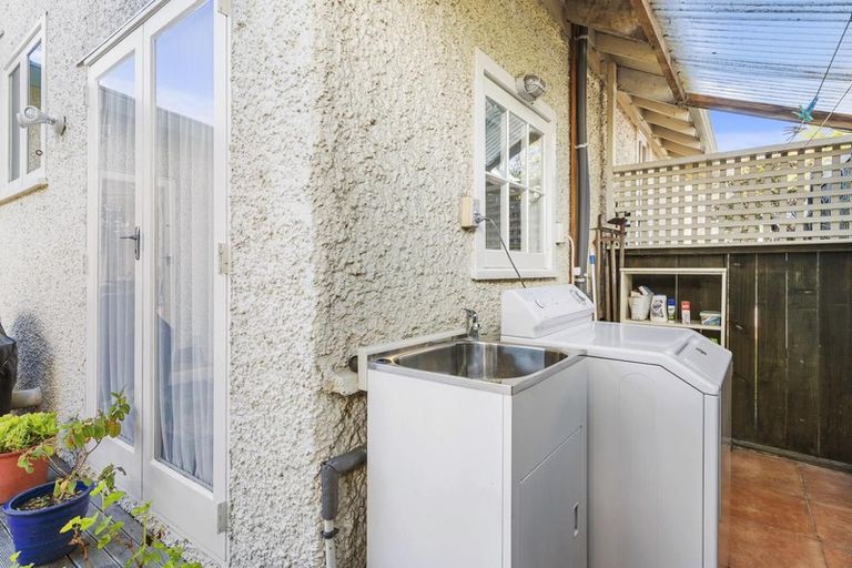 Photo of property in 2 Oldham Lane, The Wood, Nelson, 7010