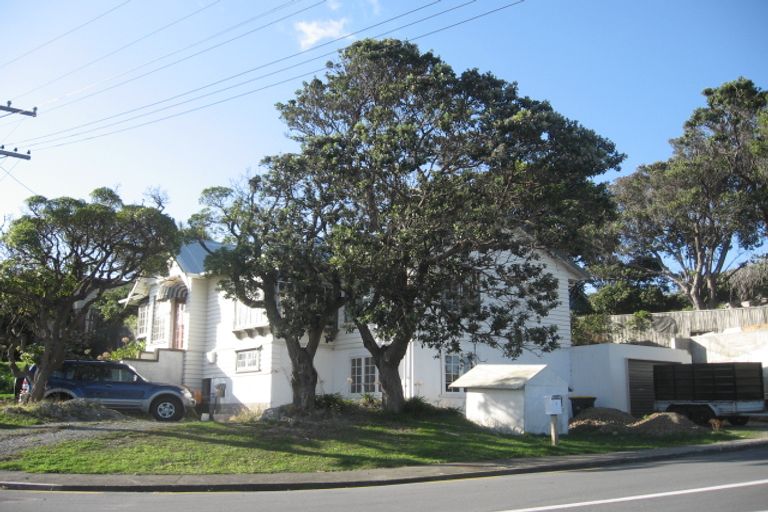 Photo of property in 7 John Street, Titahi Bay, Porirua, 5022