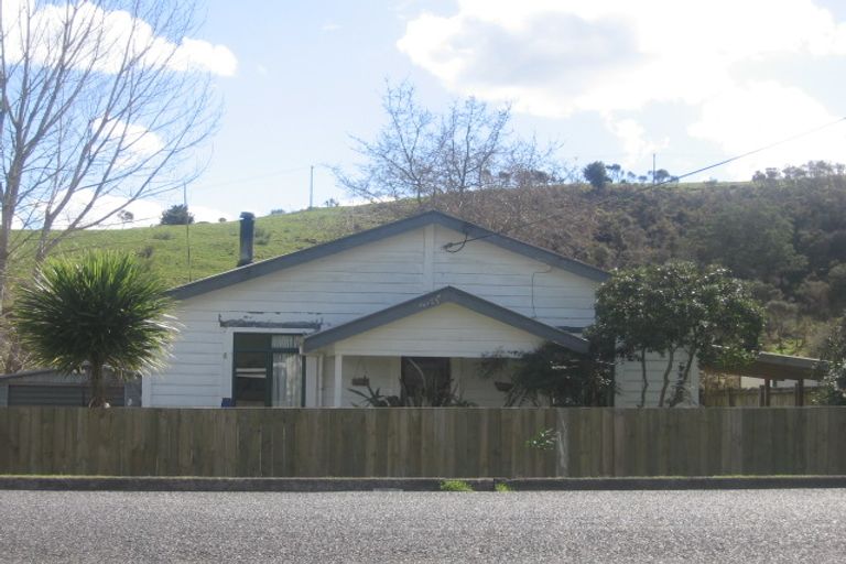 Photo of property in 61 Valley Road, Hikurangi, 0114