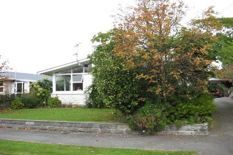 Photo of property in 4 Shearer Avenue, Papanui, Christchurch, 8052