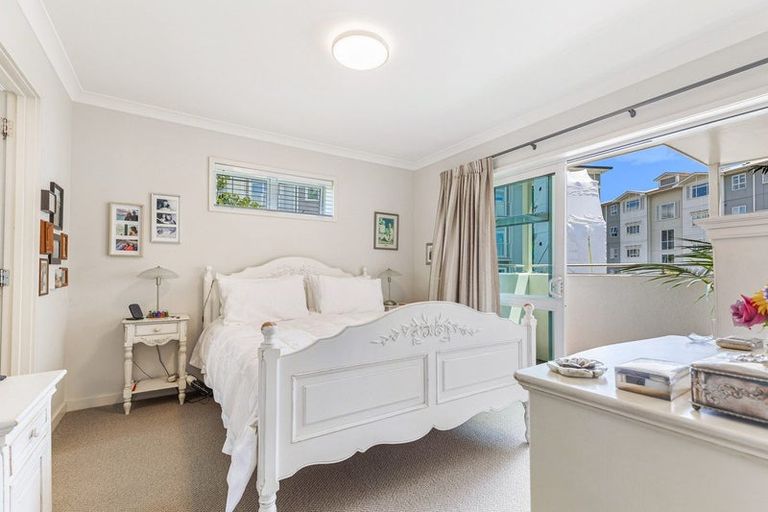 Photo of property in 58 Parkside Drive, Orewa, 0931