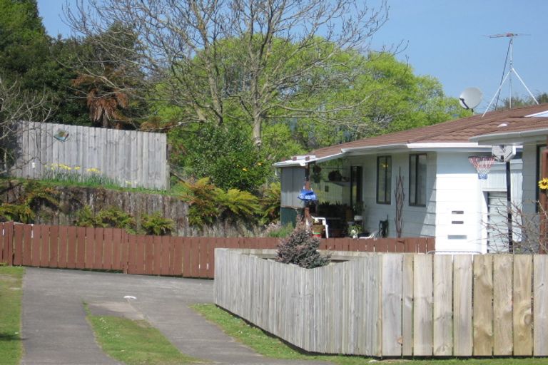 Photo of property in 8b Goldie Street, Pukehangi, Rotorua, 3015