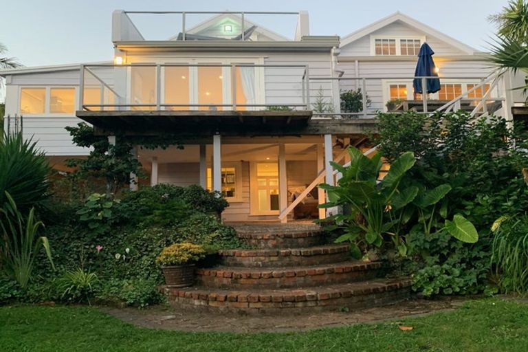 Photo of property in 14 Domain Street, Devonport, Auckland, 0624