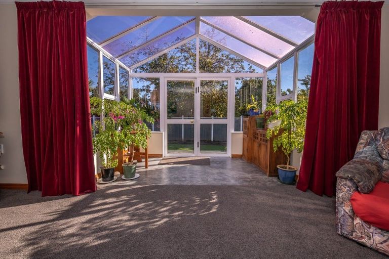 Photo of property in 30 Henley Street, Westport, 7825