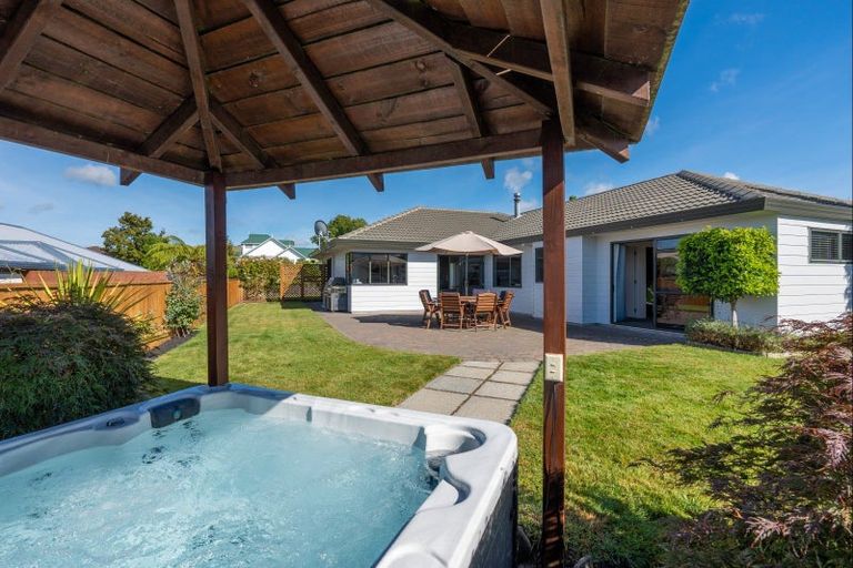 Photo of property in 24 The Grove, Nukuhau, Taupo, 3330