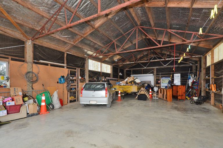 Photo of property in 43 Charles Walton Road, Maungatapere, Whangarei, 0179