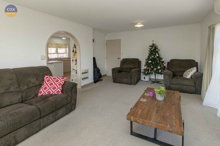 Photo of property in 3/427 Gloucester Street, Taradale, Napier, 4112