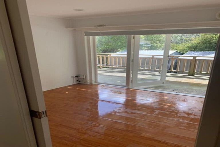 Photo of property in 190 Manuka Road, Bayview, Auckland, 0629