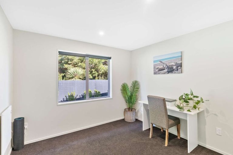 Photo of property in 10 Willowby Lane, Rangiora, 7400