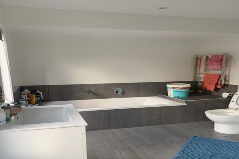 Photo of property in 12a Liquidambar Drive, Hobsonville, Auckland, 0616