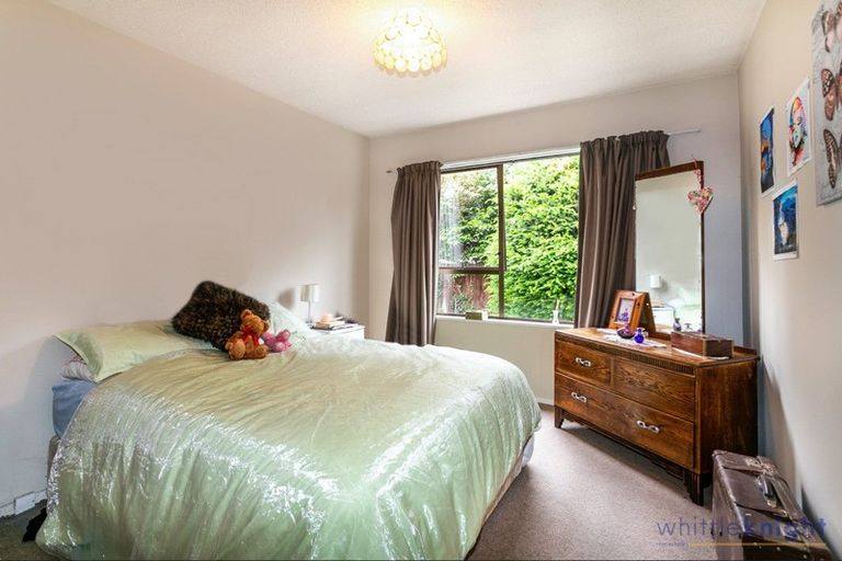 Photo of property in 3/92 North Avon Road, Richmond, Christchurch, 8013