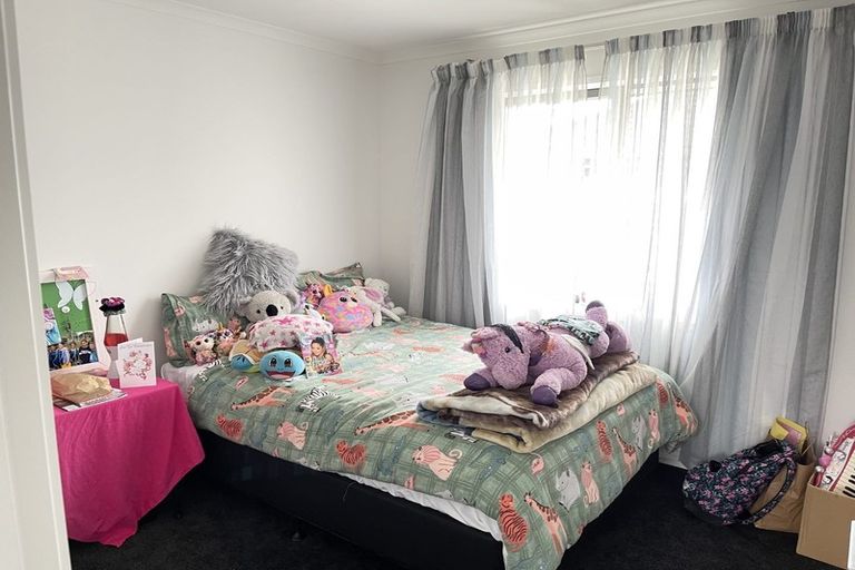 Photo of property in 12 Tawhiti Road, Pukekohe, 2120