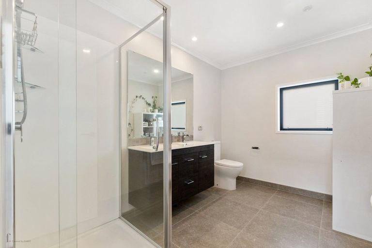 Photo of property in 72 Squadron Drive, Hobsonville, Auckland, 0616