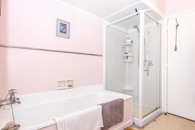 Photo of property in 65 Hirini Street, Kaiti, Gisborne, 4010