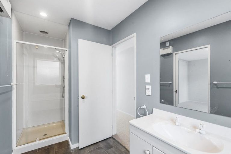 Photo of property in 23a Dinton Street, Russley, Christchurch, 8042