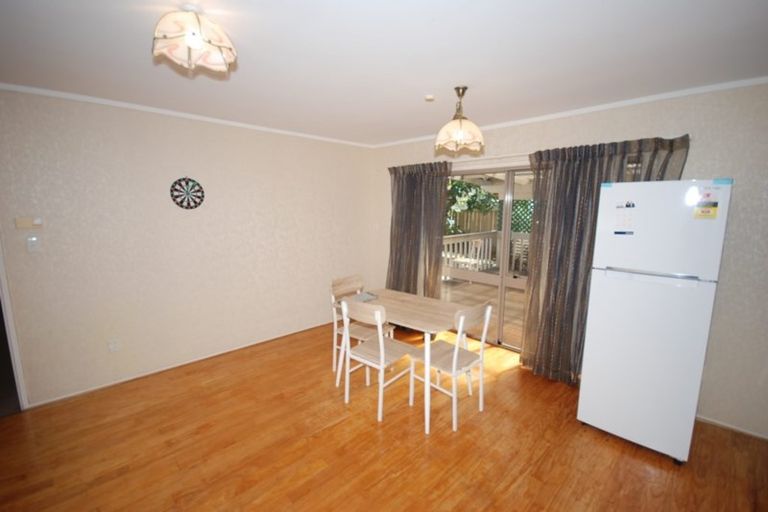 Photo of property in 32 Millhouse Drive, Northpark, Auckland, 2013