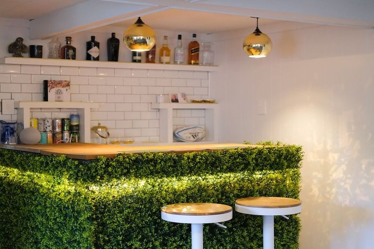 Photo of property in 9 Brooklyn Street, Green Island, Dunedin, 9018