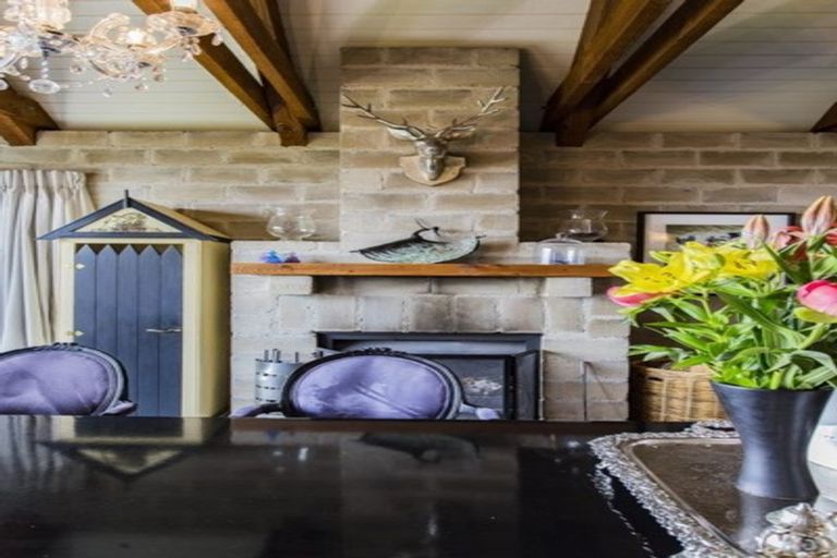 Photo of property in 24 Aorangi Crescent, Lake Tekapo, 7999