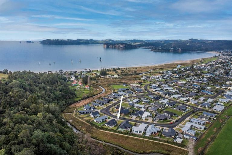 Photo of property in 30 Alf Simpson Drive, Whitianga, 3510