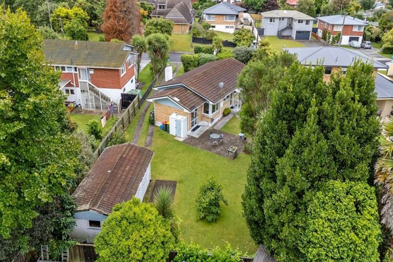 Photo of property in 18 Carlton Street, Glenholme, Rotorua, 3010
