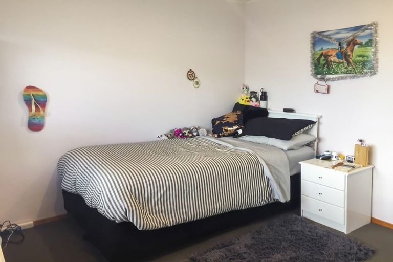 Photo of property in 22 Dover Road, St Andrews, Hamilton, 3200