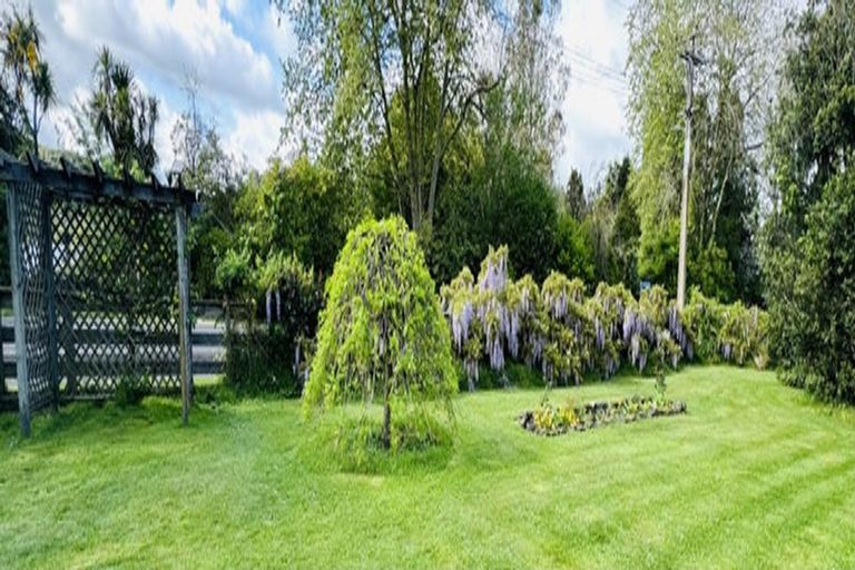 Photo of property in 2 Flemington Road, Aramoho, Whanganui, 4584