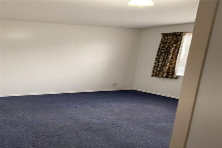 Photo of property in 2/3 Maxwell Street, Riccarton, Christchurch, 8041