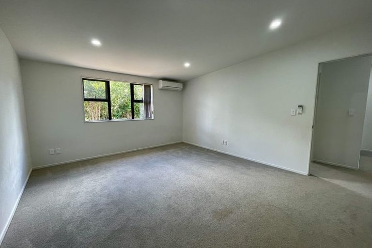 Photo of property in 6b Carlos Drive, Flat Bush, Auckland, 2016
