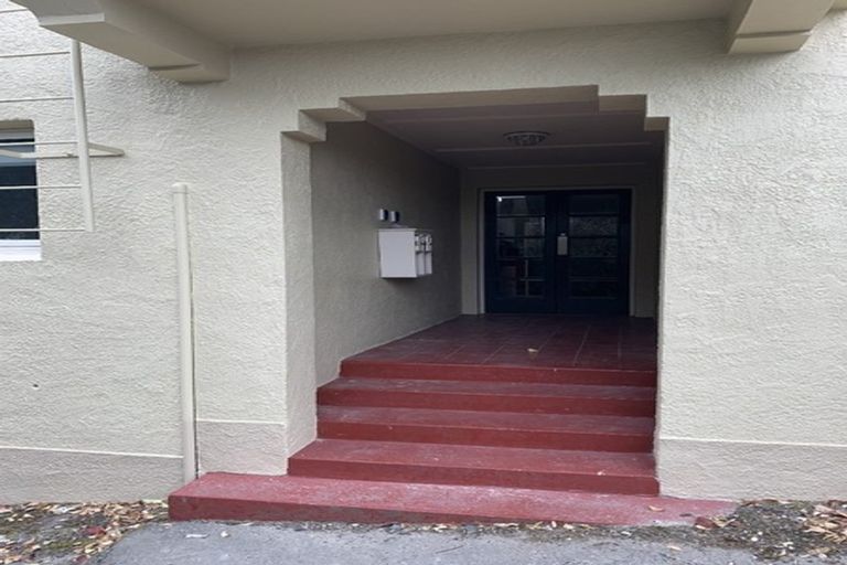 Photo of property in 1/35 Tennyson Street, Dunedin Central, Dunedin, 9016