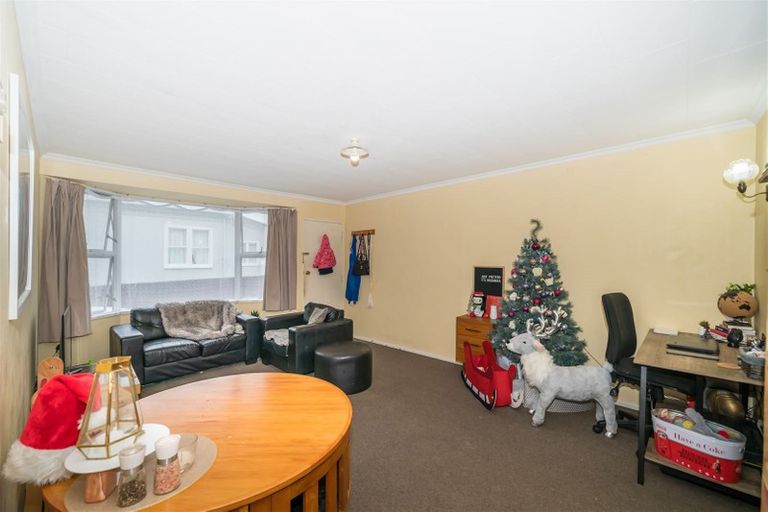 Photo of property in 2/457 Church Street, Palmerston North, 4410
