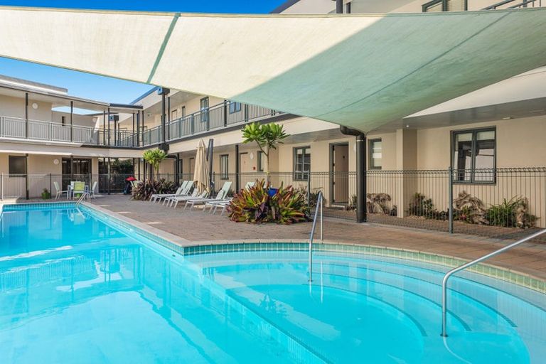 Photo of property in Beachpoint Apartments, 2/5 West End Road, Ohope, 3121